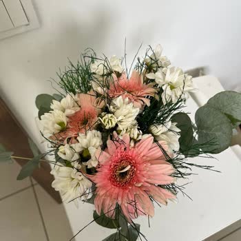 Çiçek Sepeti Gelen Solmuş Çiçek Hakkında