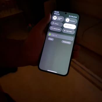 Evofone Ekrandaki Renk Farklılığı