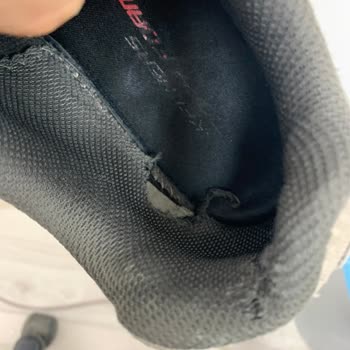 Skechers Ürününün Arkasında Durmuyor
