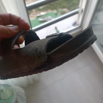 Kinetix Terlik 2 Ayda Acildi