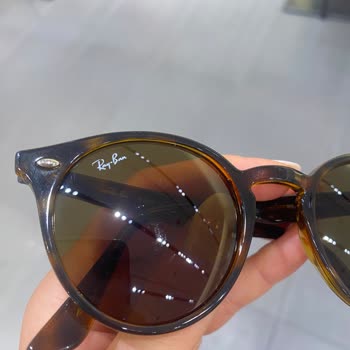 Atasun'dan Aldığım Rayban Marka Gözlüğün Camlarının Kaplaması Bozuldu.