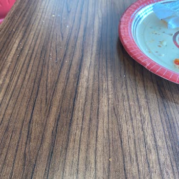 Simit Sarayı İlgisiz Personel Pis Şube