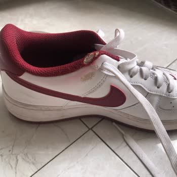 Nike Ayakkabı 20 Gün İçinde Yırtılır Mı