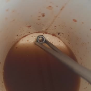 Berona Noodle İçinden Metal Malzeme Çıktı