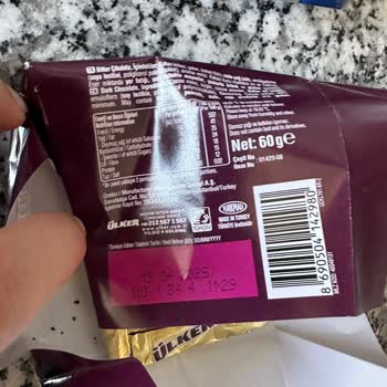 Ülker %80 Kakaolu Bitter Çikolata