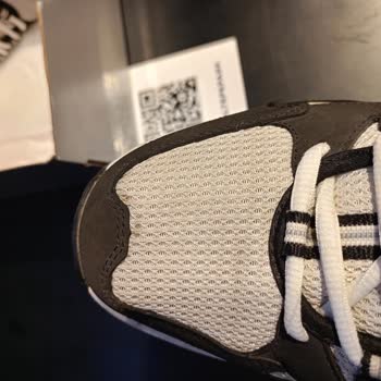 Skechers Ayakkabı Sorunu Ve Garanti Şartları