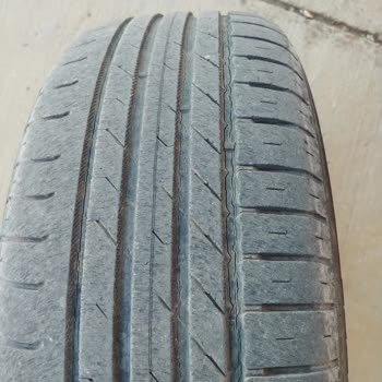 Nokian Wetproof Tires Cracking Problem