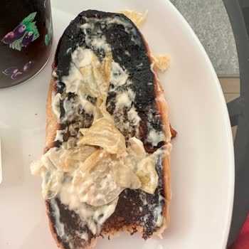 Popeyes Yanmış Hamburger Göndermesi