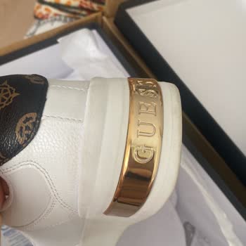 Özlenir Department Store Aqua Florya Özlenir Jeanslab Şubesi Kusurlu Ürün Gönderdi