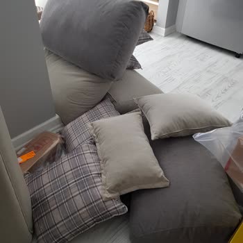 Kelebek Mobilya Teşhirdeki Ürünü Gönderdi