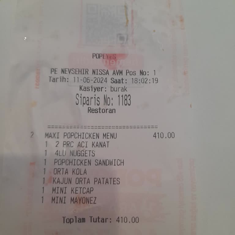 Popeyes Kasiyerin Üslubu Yanlış