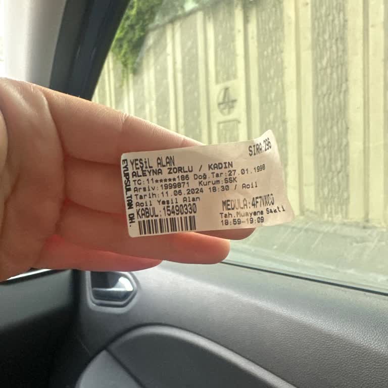 Eyüpsultan Devlet Hastanesi Acil Servis Deneyimi