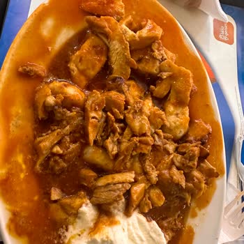 Usta Dönerci İpeksaray AVM Tavuk Sakatat Karışımı İskender