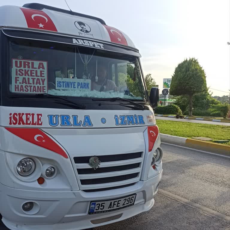 İzmir Minibüsçüler Odası Böyle Bir Minibüs Sürücüsü Olamaz.
