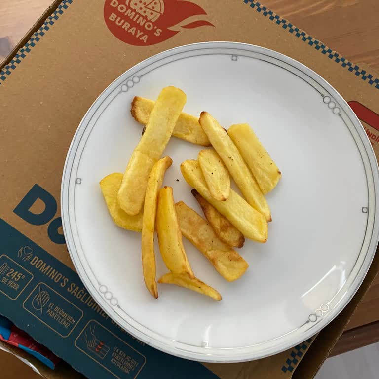 Domino's'ta Patates Kızartması Enflasyonu!