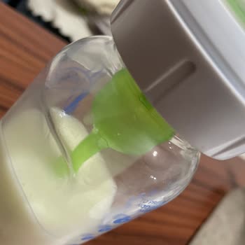 Dr. Browns Biberon Kısa Sürede Akıtmaya Başladı