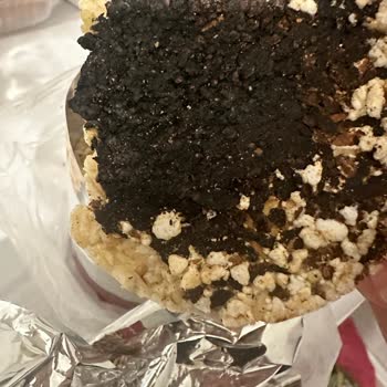 Nestle Rice Up Pirinç Patlağı Brown Rice Cake - Siyah Madde İle Kaplı