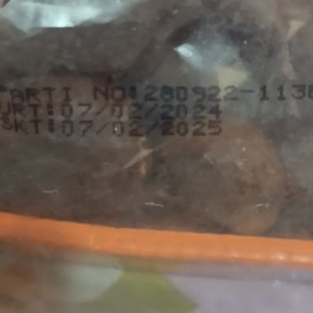 Migros Kurtlanmış Bozuk Ürün