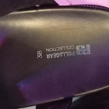 Pull and Bear Hakiki Deri Sandaletlerde Erken Aşınma Ve Çatlama Sorunu