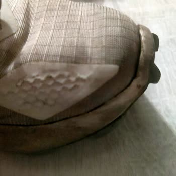 Salomon Ayakkabımın Önü Açıldı