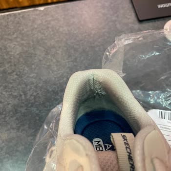 Skechers Haklı Değişim Veya İade Talebimi Reddetti.