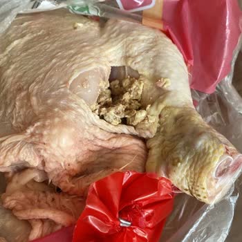 Şenpiliç Bozuk Tavuk Cıktı