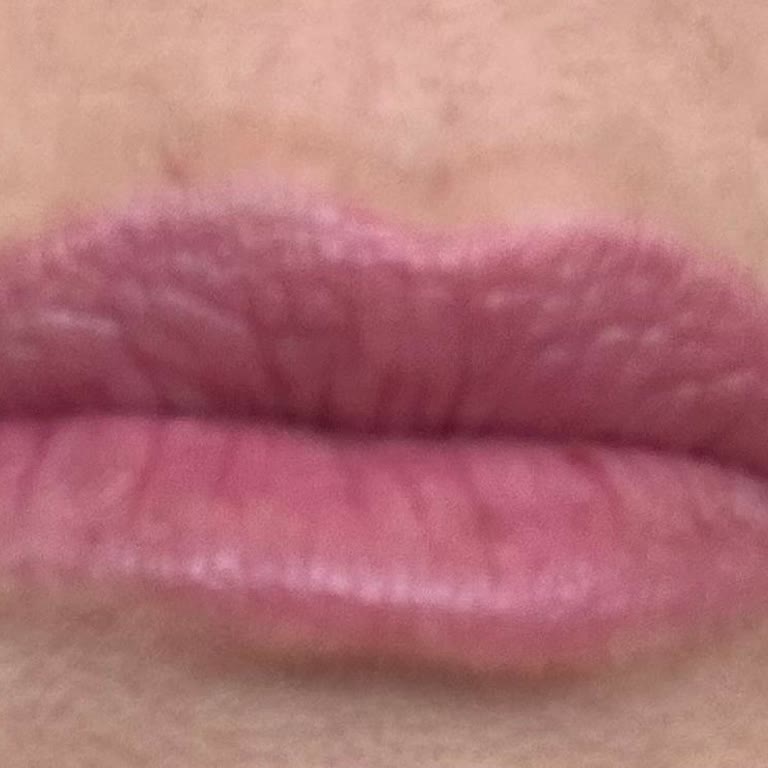 Maybelline Vinyl Ink Ruj Rengi Uçtu Kayboldu