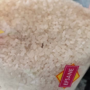 BİM Efsane Pirinç Kurtlu