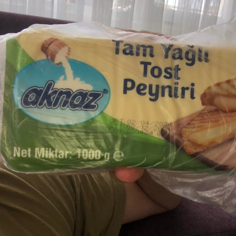 Aknaz 1 Kg Kaşar Kötü Tadıyor