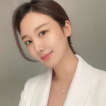 m.hwealth.vip Yanıltıcı Kripto Yatırım Vaadiyle Karşılaştım