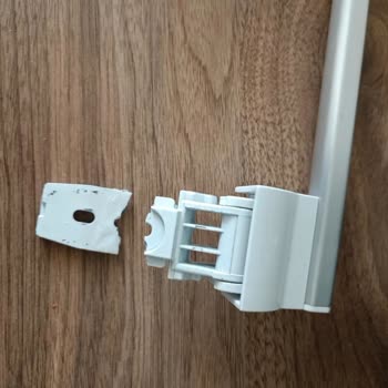 Uğur Soğutma Ued 7246 Dtk Nf D/S A+ Dikey Derin Dondurucu Kapı Kolu