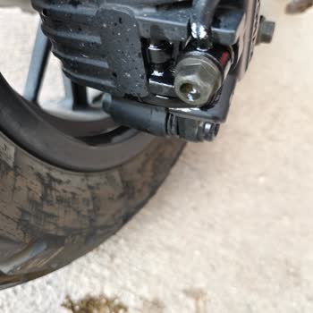 DTX 360 Kymco Arka Fren Hortumu Patladı Ve Garanti Dışı Kalma.