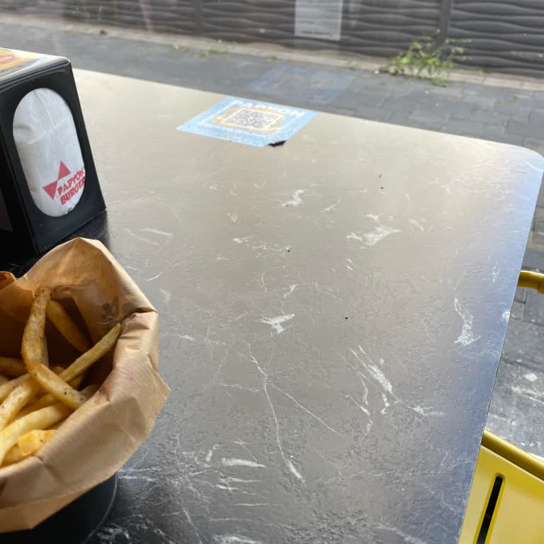 Papyon Burgerde Hijyen Kurallarına Uyulmuyor