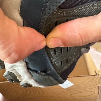 Skechers Ayakkabı 10 Ayda Dağıldı