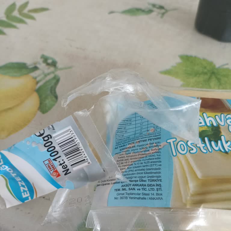 Lezzetoğlu Aksüt Gıda Kaşar Peyniri Şikayet