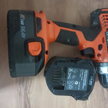 AEG Akkubohrer Rückgabe abgelehnt trotz Beschädigung durch Käufer - Unzufriedenheit mit Rückgaberichtlinien