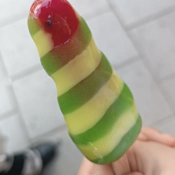 Sinekli Dondurma Twister