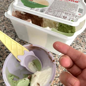 Algida Dondurmasında Cam Parçası Şoku