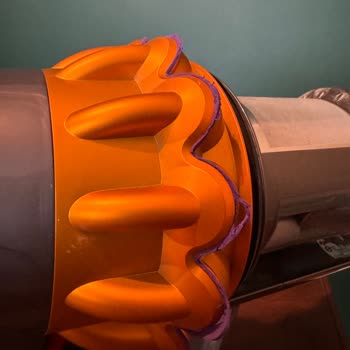 Dyson V15 Mor Silikon Parçalanma Sorunu!