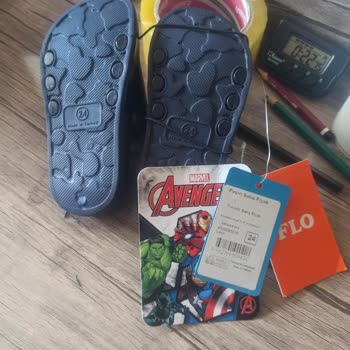 FLO Ayakkabı Bilerek Yanlış Elinde Kalan Numaraları Gönderiyor