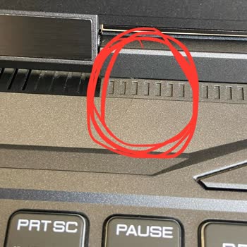 Monster Notebook Kasada Kusur Oluşma Ve Klavye Bölümünden Ses Gelme