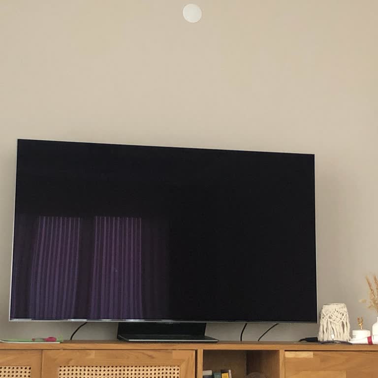 Samsung Oled TV Bir Anda Açılmadı