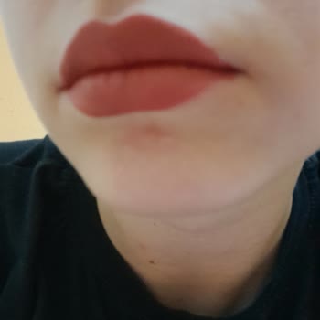 The Balm Renk Paketteki İle Uyuşmuyor