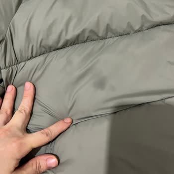 Zara Şişme Mont Leke Sorunu