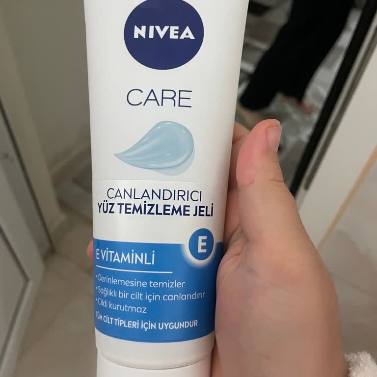 Nivea Yüz Temizleme Jeli