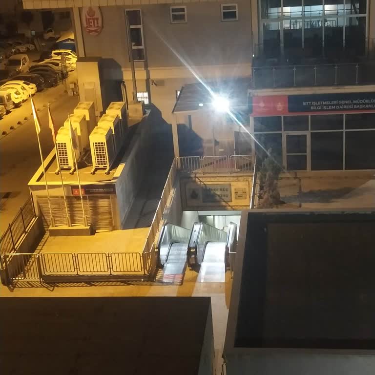 İBB - İstanbul Büyükşehir Belediyesi Yürüyen Merdiven Gürültüsü Nedeniyle Uyku Sorunları