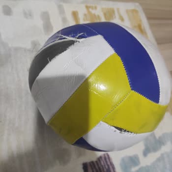 BİM Aldığım Voleybol Topu Hızla Yıprandı, Hayal Kırıklığı Yaşadım
