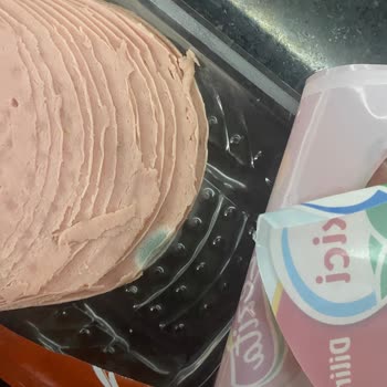 Lezita Aç Ye Şikayet