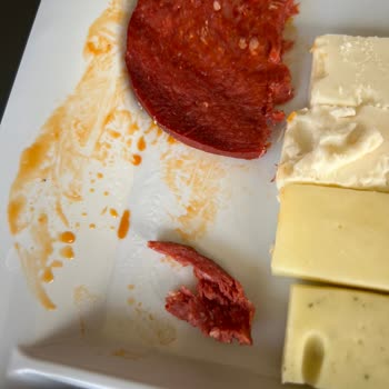 Köfteci Yusuf Pendik İDO Terminal Şubesi