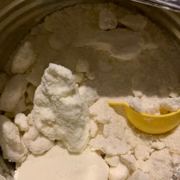 Golden Goat Devam Sütü Ve Satışını Yapan Ebebek Firması